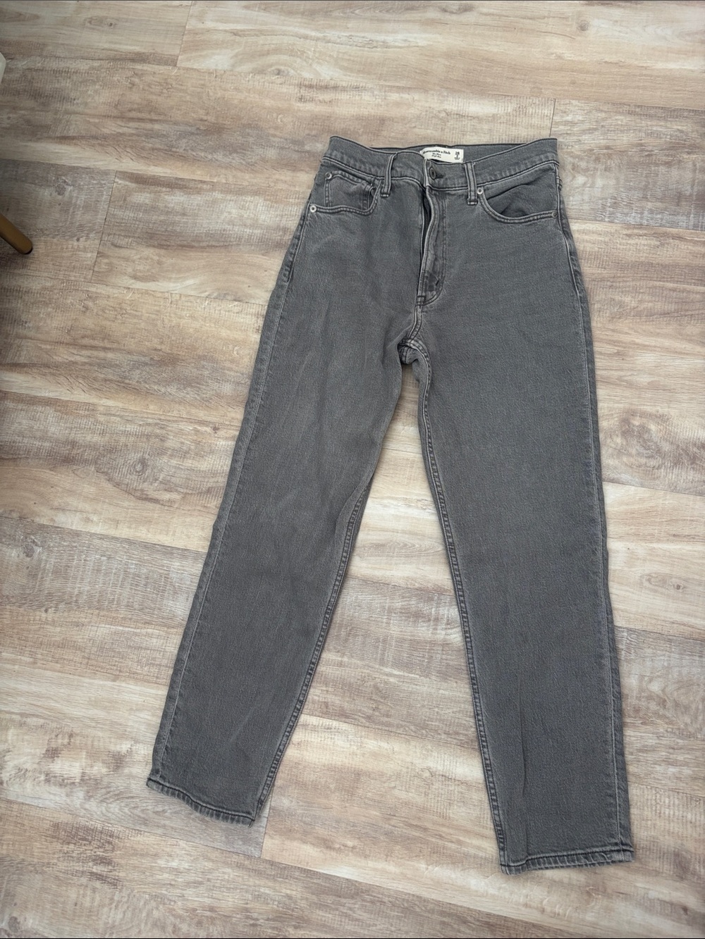 Abercrombie & Fitchm The Mom High Rise Gray Women's Jeans